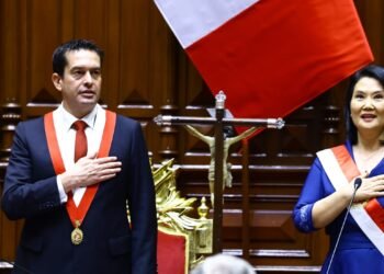 ¿Cambiará la relación con México? Keiko Fujimori asume la Presidencia de Perú con promesas de mano dura y reconciliación