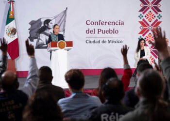 Sheinbaum respalda a López Beltrán: retiro de visa de EU “tiene un sentido político”