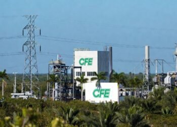 ¿Alcanzará? CFE enciende un “salvavidas” eléctrico para evitar apagones en QRoo