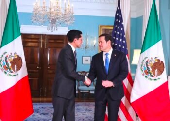 Velasco y Rubio se sientan frente a frente: seguridad y migración dominan la agenda