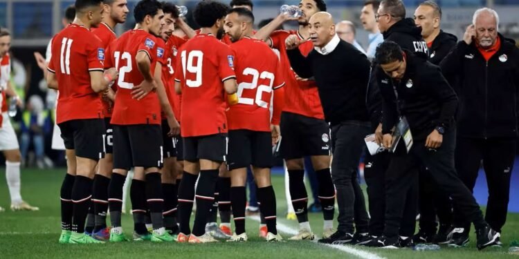 ¿Pensabas que el Mundial fue intenso? Mira lo que le pasó al técnico de Egipto