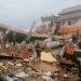Pánico en Indonesia: potente sismo de 7.7 grados daña viviendas y activa alerta de Tsunami