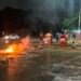 Apagones colman la paciencia: vecinos de Villas Otoch y Haciendas del Caribe bloquean calles