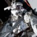 ¿Cómo se cambia una antena en el vacío del espacio? Dos astronautas tienen la respuesta