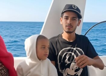 ¡Llevan una semana perdidos en el mar! Buscan a 19 migrantes cubanos, entre ellos siete niños