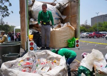 644 kilos de plástico que no terminaron en la basura: Semarnat supera su meta