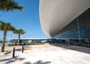 Aeropuerto de Tulum, contagiado por la mala racha del destino turístico, se queda casi sin pasajeros