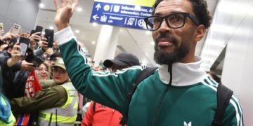 Vozinha ya está en Chile: el arquero del Mundial que busca conquistar al Cacique