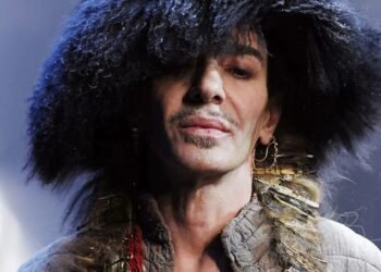 La caída de un homenaje: el Met retira la retrospectiva de John Galliano