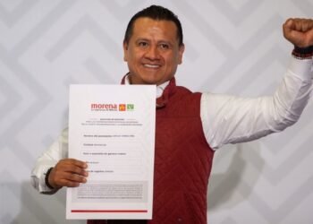 Carlos Torres Piña encabezará a Morena en Michoacán rumbo a 2027