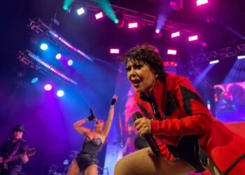 ¿Qué le pasó a Alejandra Guzmán? Cantante termina en el hospital y frena concierto