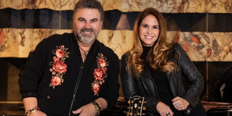 Cancún celebrará el Grito con 200 drones y concierto gratuito de Lucero y Mijares