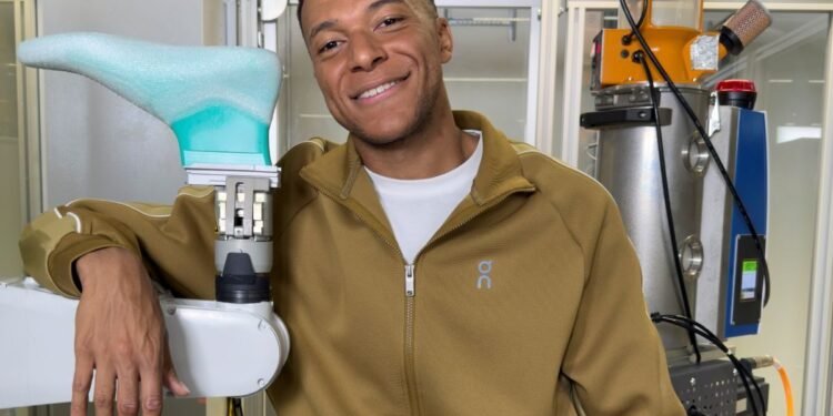Mbappé cambia de camiseta comercial: abandona Nike y se convierte en accionista de On