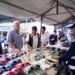Sin templete y entre puestos: así llegó Rafa Marín al Tianguis de Prado Norte