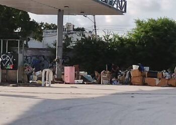 ¿Qué ocurre en predios del centro de Cancún? Vecinos piden investigar posibles invasiones