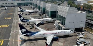 ¿Viajas por las fiestas patrias? Ojo con la suspensión de vuelos en el AICM