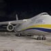 El gigante Antonov An-124 aterriza en Cancún