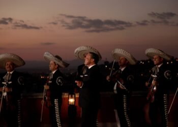 ¿Ya estás pensando en el boleto? Luis Miguel y Fenix Entertainment preparan nueva gira