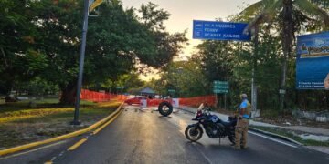 Madres buscadoras bloquean acceso a zona hotelera de Cancún por niña desaparecida