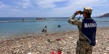 ¿Fuiste a la playa este verano? Marina atendió a 198 personas en el mar