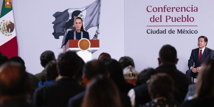 ¿Tu hijo lleva celular a la escuela? Esto cambiará desde el 3 de noviembre