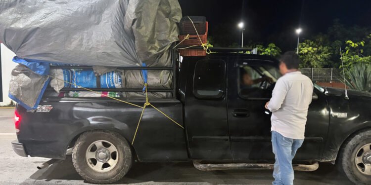 Transportaba 101 sacos de carbón sin documentos: Profepa los asegura en Cancún