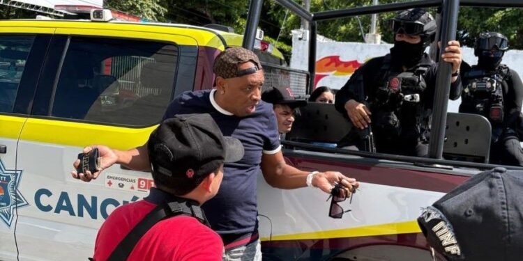 Detienen a cuatro cubanos por falsificación de billetes en Cancún
