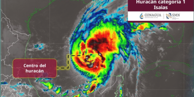 Isaías ya es huracán categoría 1; ¿qué estados recibirán las lluvias más fuertes?