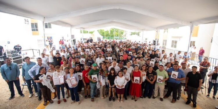 ¡Van por 62 mil casas! INFONAVIT entrega viviendas y anuncia más obras en QRoo